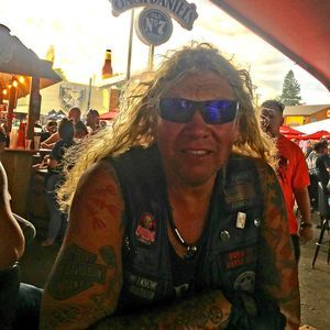 Meet your Posher, Bruce